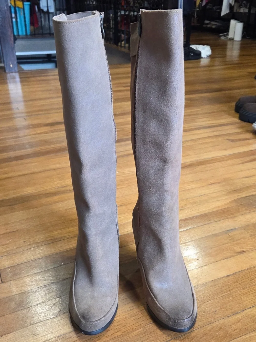 Max Studio Jasper Knee-High Suede Leather Boots in Taupe 5.5/6